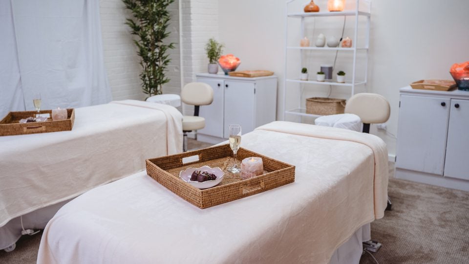 Relaxing Environment at Zen'd Out Couples Massage Spa in Downtown Denver Relaxing Environment at Zen'd Out Couples Massage Spa in Denver, Colorado
