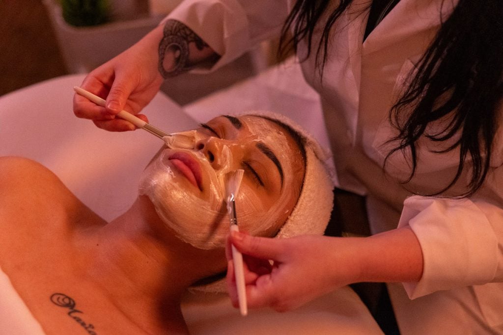 Mini Facial Mini Facial at Zen'd Out Massage Spa